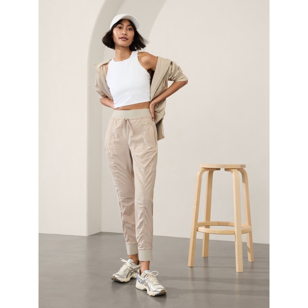 NWT Athleta Attitude II Pants Ruched Mid Rise Jogger Womens Size 4 / P Beige Tan - Picture 13 of 13